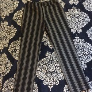 WHITE FAWN Stripe Black & White Girls Crop Pants